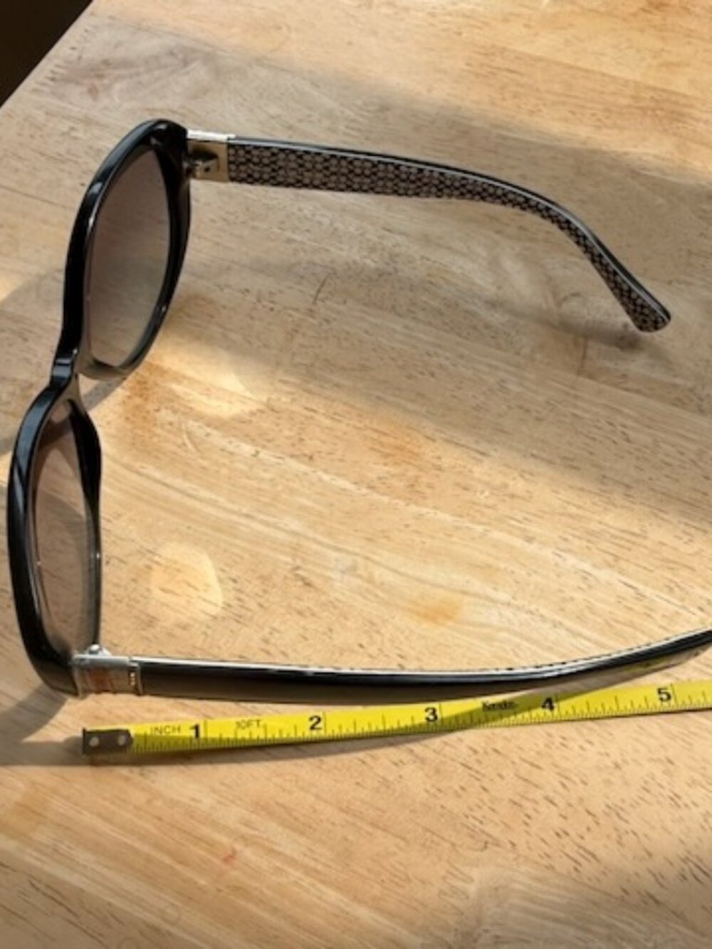 Coach Women's Sunglasses Black Frames + Gray Lenses - Picture 6 of 7
